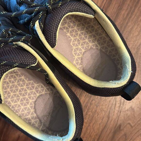 Dansko Women's Phylicia Waterproof Hiking Shoes - Trail & Walking Shoe - 39 - Picture 8 of 9